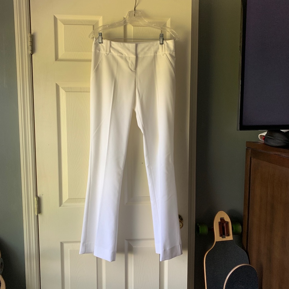 White Limited Studio 400 Cassidy pants size 2